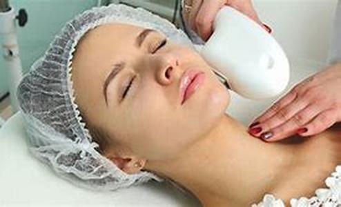 Day Spas and Anti-Aging:  What They Can Do For You