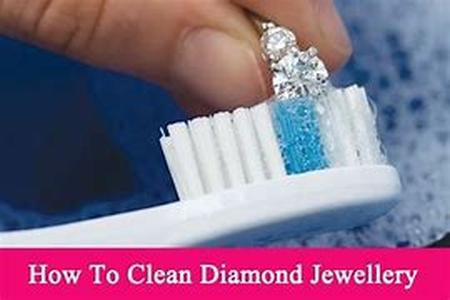 Cleaning and Storage Tips for Diamond Earrings, Pendants and Jewelry