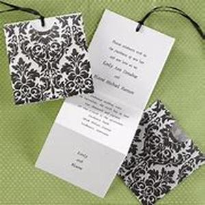 Save Big with Discount Wedding Favors