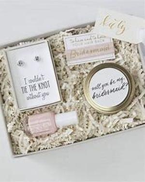 Getting Unique Gifts for Your Bridesmaids