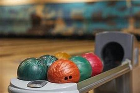 How to Buy the Best Bowling Shoes