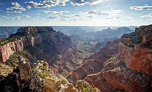 Grand canyon sightseeing tours  Two hundred seventy-seven miles of breathtaking views and boundless adventures is what will meet you at the Grand Canyon