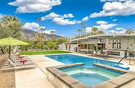 Palm Springs Jobs