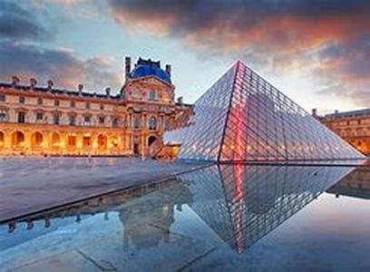 Paris Landmarks and Monuments Lend Paris Its Fame  Summary: Paris Landmarks are very famous throughout the world and made Paris one of the favorite tourists destinations