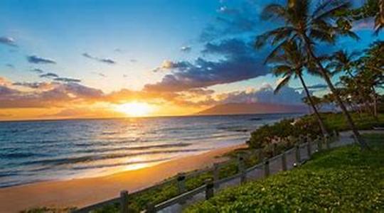 Sanibel Island is known throughout the world as the top shelling spot